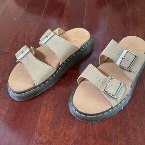 Dr. Martens Josef Nubuck Buckle Slide Sandals Savannah Tan Size 10